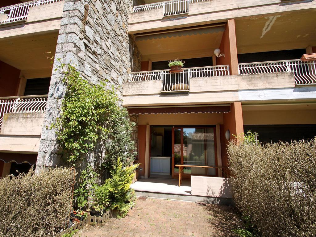 Apartment Hermitage-5 By Interhome Porto Valtravaglia Pokój zdjęcie
