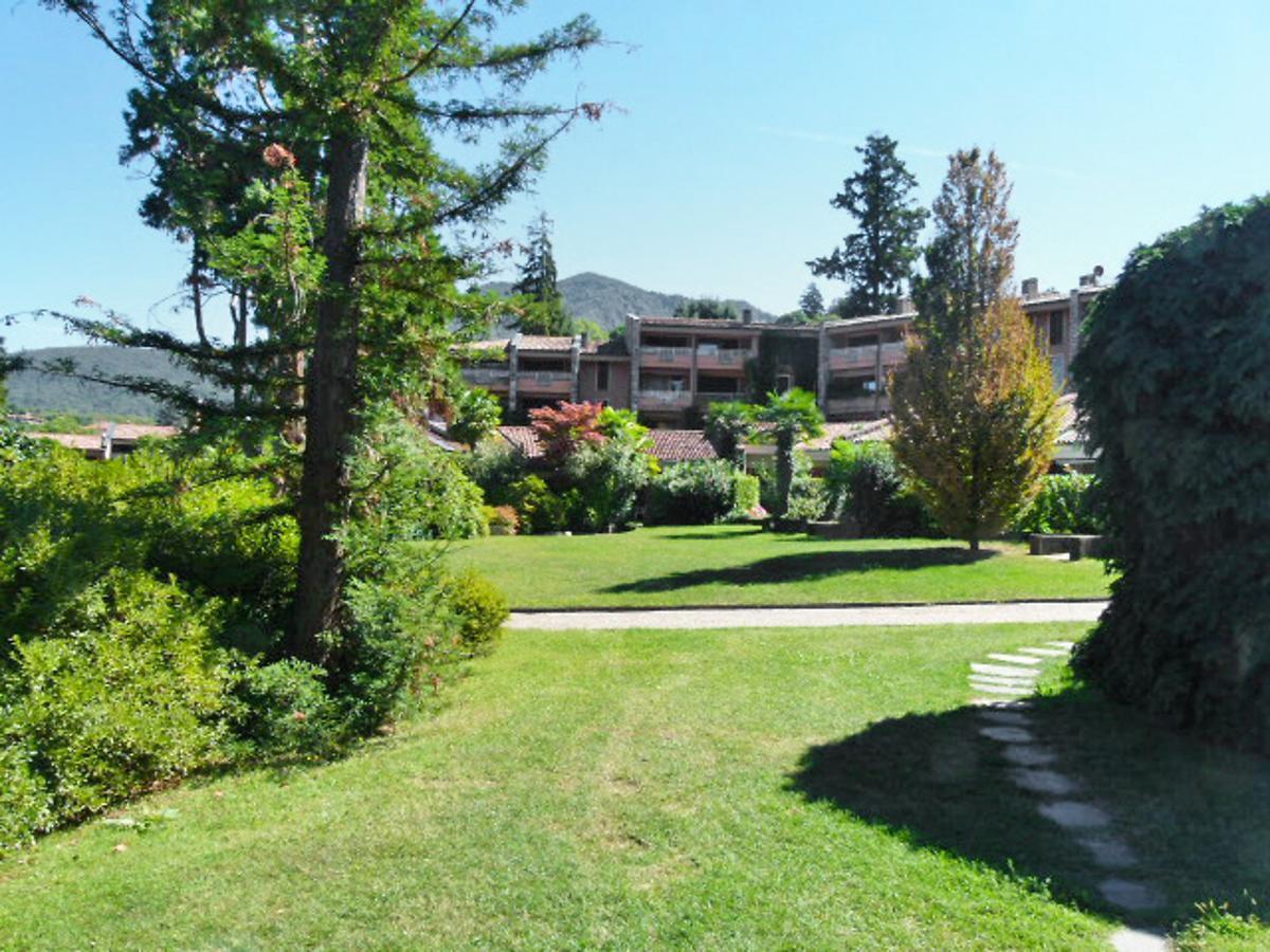 Apartment Hermitage-5 By Interhome Porto Valtravaglia Zewnętrze zdjęcie